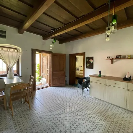 Appartement A Kishaz *