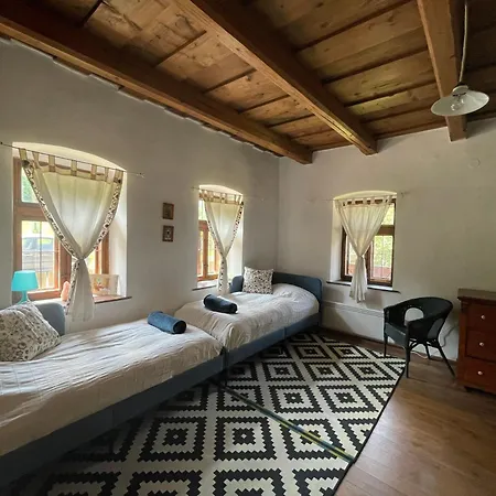 Apartment A Kishaz